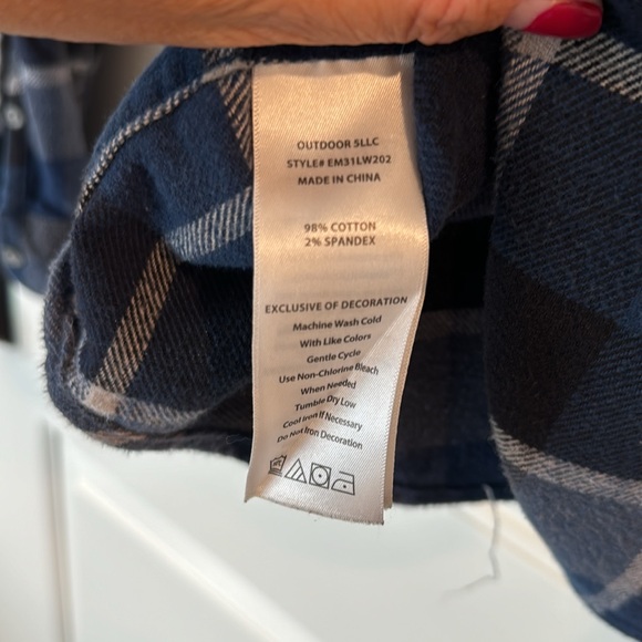 Eddie Bauer blue check plaid classic fit flannel size XL Fits like Large - Picture 4 of 4